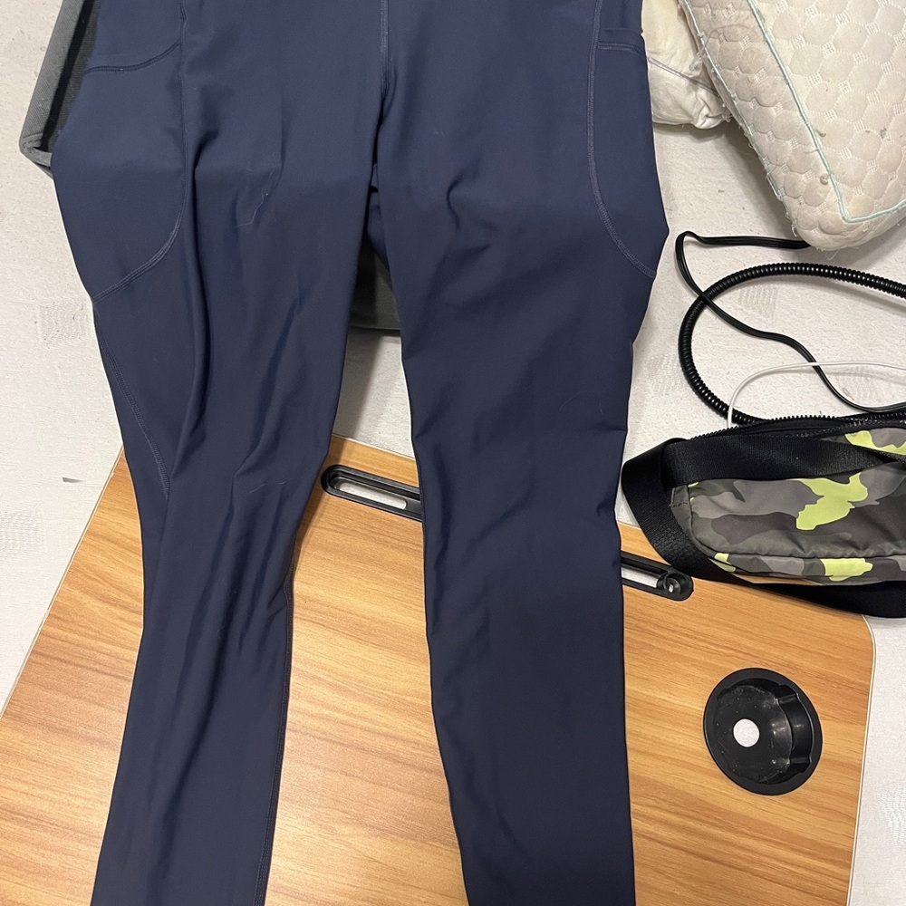 Old Navy navy blue powersoft High-Rise Leggings